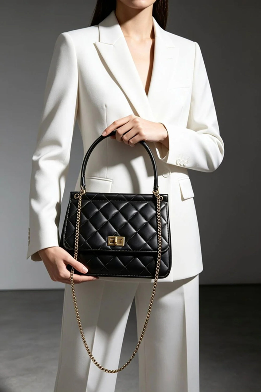 Women's Quilted Chain Handle Shoulder Bag