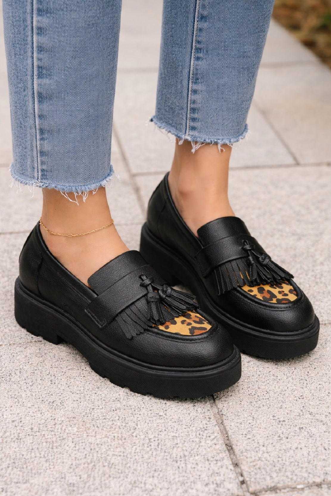Women’s PU Loafers Leopard Print Tassle Chunky Sole Black Shoes