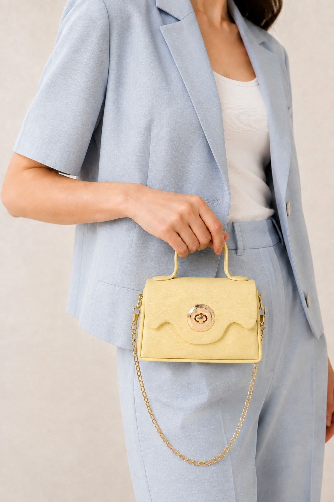 Women’s Elegant Mini Flap Crossbody Handbag