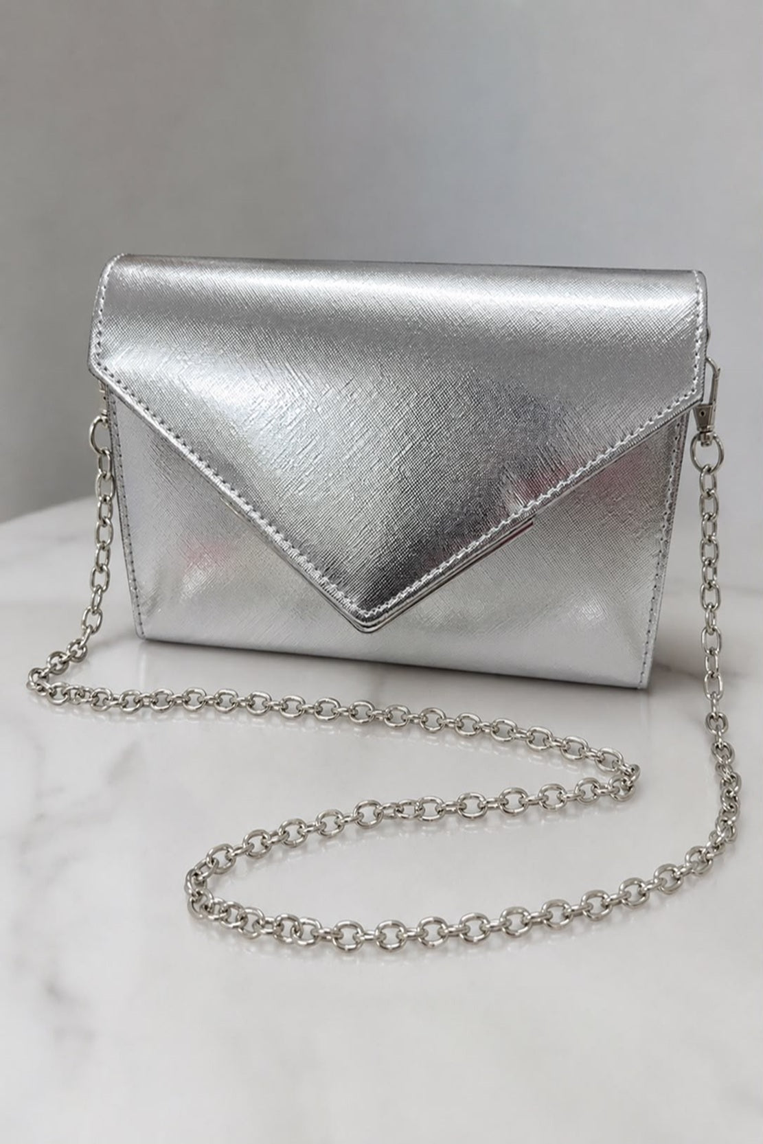 Women's Metallic Envelope Chain Strap Clutch Bag