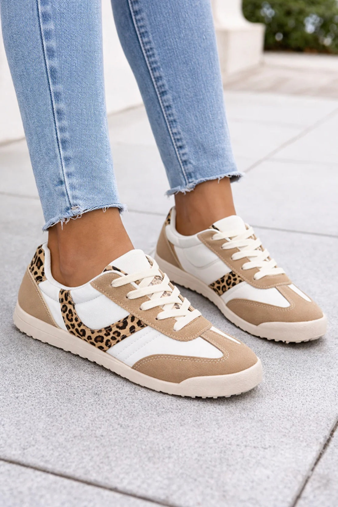 Leopard Print Lace-Up Casual Trainers