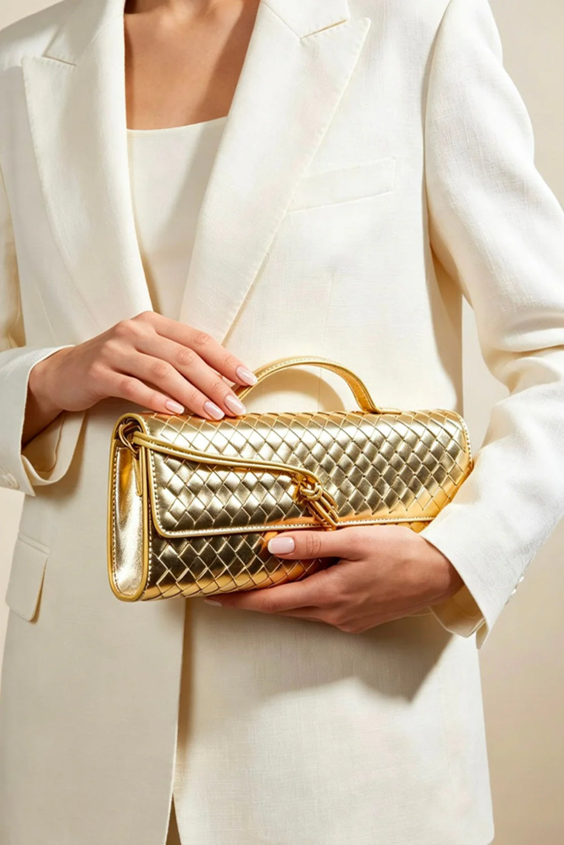 Women's Woven Envelope Clutch Bag